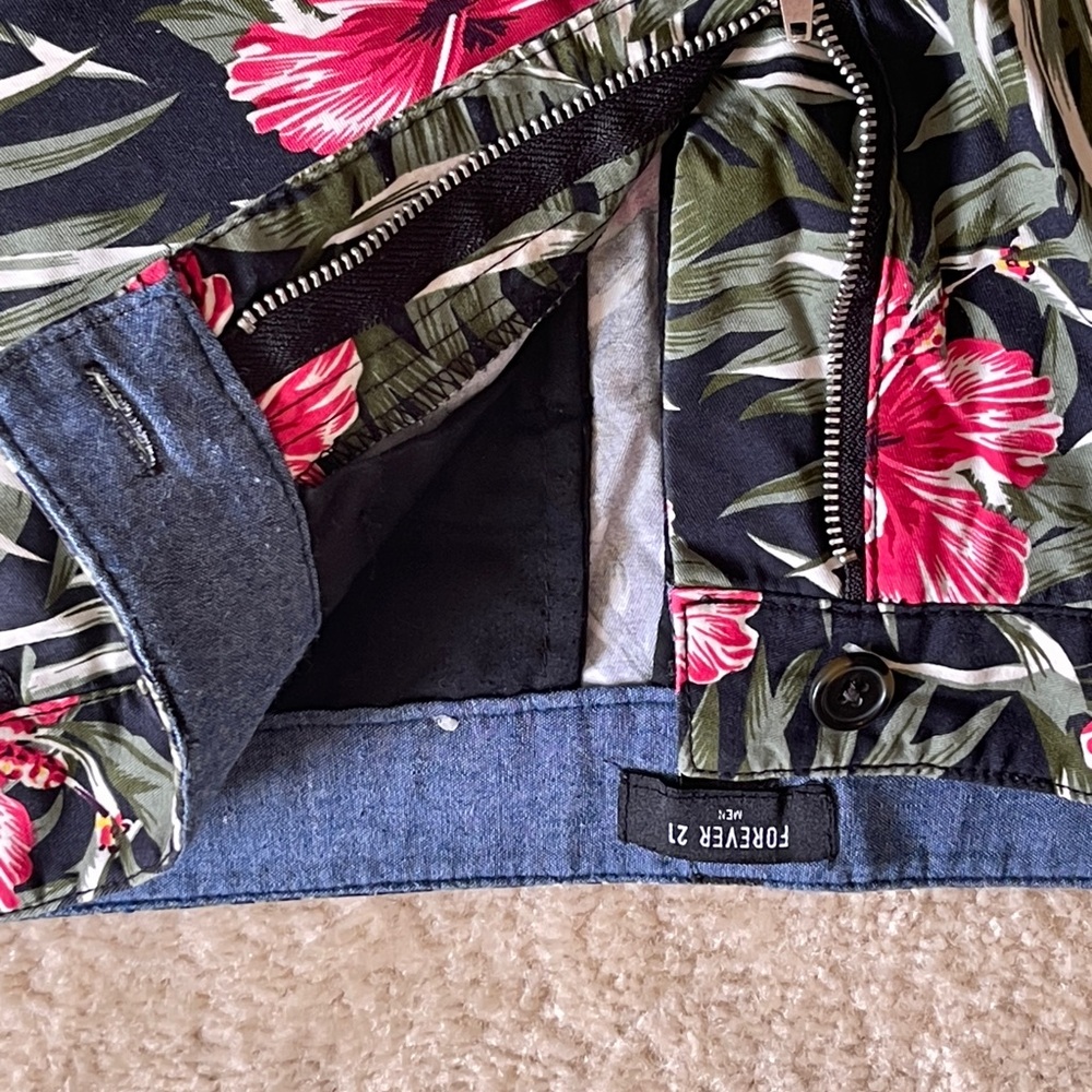 Forever 21 Floral Print Men's Shorts - Pink and Green - Picture 2 of 6